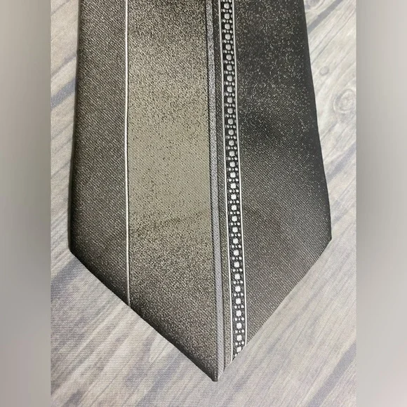 George Necktie Mens Pewter Gold-tone Polyester Clip On Suit 20” Long Neck Tie - Picture 5 of 7